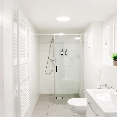 Bonquartier - Lux #2 Moderne, Stilvolle Mit Voll Ausgestatteter Kueche, Klimaanlage Und Parkplatz Санкт-Августин