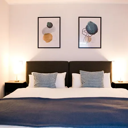 Апартаменты Bonquartier - Lux #2 Moderne, Stilvolle Mit Voll Ausgestatteter Kueche, Klimaanlage Und Parkplatz Санкт-Августин